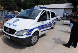 Akcija Mreža: Policajci i diplomate privedeni zbog izdavanja lažnih ...
