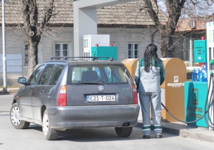Nesipanjem goriva protiv rasta cijena