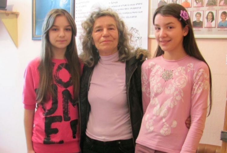 Bronzana medalja za likovne radove bijeljinskih učenica