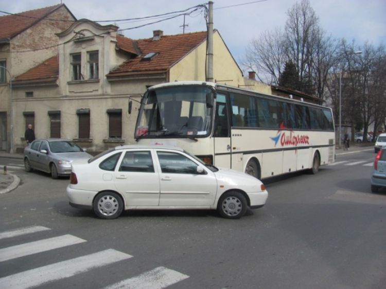 Sudar automobila i autobusa u centru Banjaluke