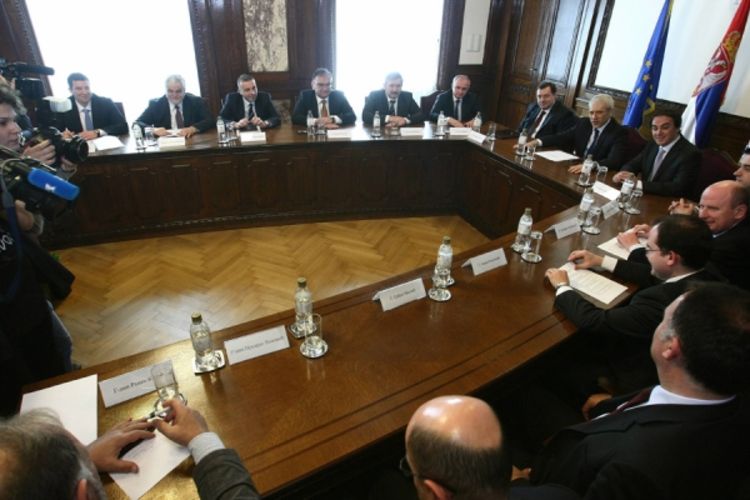Skraćen put do državljanstva  Srbije za Srbe z regionu