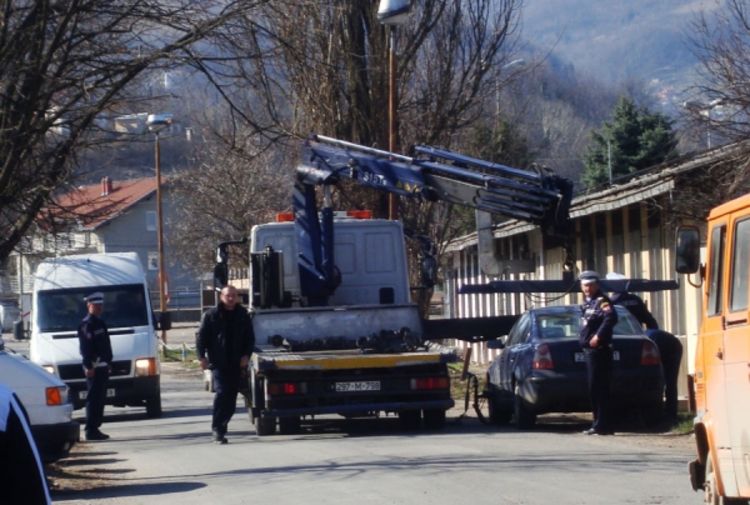 Bruka na prvenstvu BiH u plivanju: Roditelji šokirani akcijom banjalučke policije (FOTO)