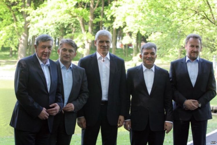 BiH: Pogubne iluzije o Beogradu, Zagrebu i Istanbulu 