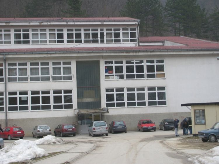 Srebrenica: Bošnjački učenici u klupama
