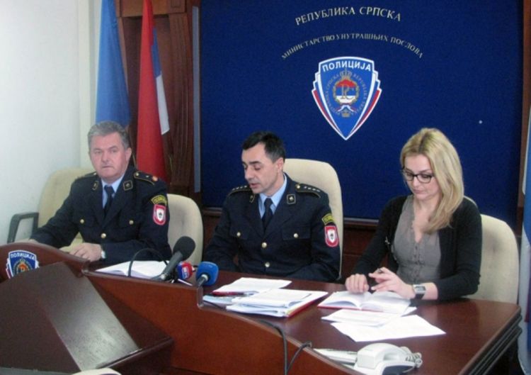 Akcija MUP-a RS: Produžite liniju života - vežite pojas