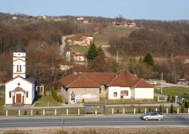 Prijakovci: Traže bolji pružni prelaz i rasvjetu