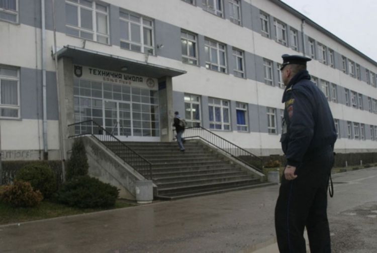 Banjaluka: Dragan Mišković (19) zbog ocjena lažno dojavio da je u školi bomba