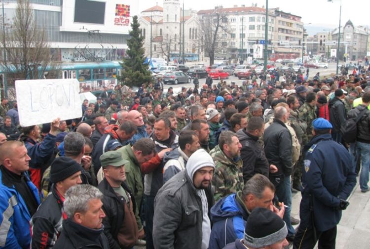 Vojnici samo djelimično zadovoljni ishodom sjednice Savjeta ministara