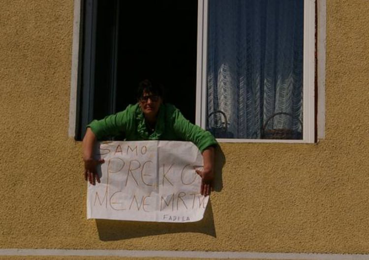 Zapaliću kuću, deložiraće me samo preko mene mrtve