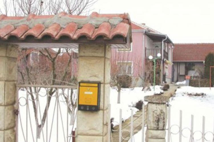 Dačić: U toku forenzička i DNK analiza napadača na Piksijevu kuću