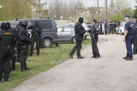 Drama kod Budimpešte: Mačetom ubio 4 člana svoje porodice, a 3 ranio