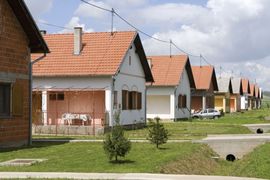 Tužbe izbjeglim Srbima da vrate novac za obnovu domova