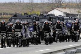 Petostruko ubistvo u Makedoniji: Policija ispituje 50 osoba, danas ...