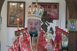 Vladika Vasilije uputio finansijsku pomoć oboljelom dječaku