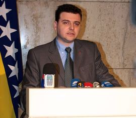 SDP sutra razmatra nastavak odnosa sa SDA