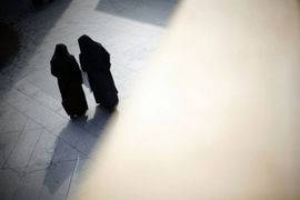 Vatikan prevaspitava američke opatice