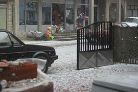 Olujno nevrijeme nanijelo štetu u nekoliko bh. opština: Stradali ...