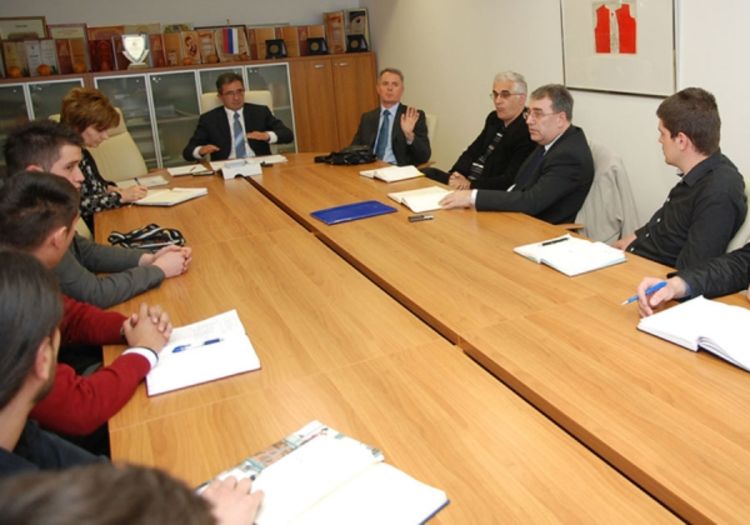 Kasipović traži dokaze o nepotizmu i korupciji