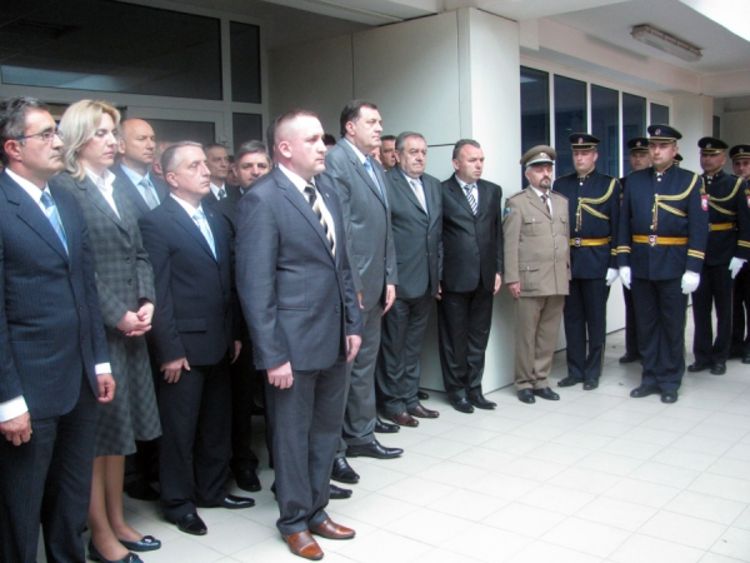 Odata  počast poginulim pripadnicima policije i MUP-a Srpske