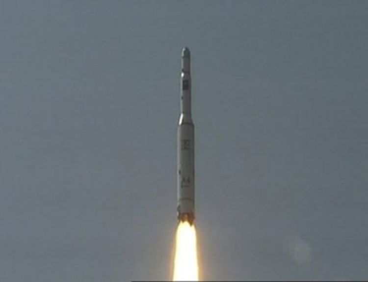 Sjeverna Koreja: Završeno montiranje rakete