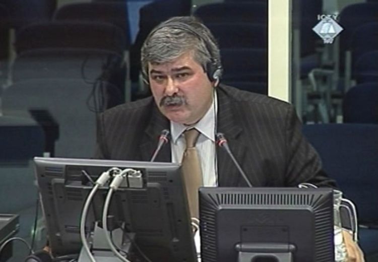 Mašović na suđenju Karadžiću: Iz Srebrenice nestalo 8.262 Bošnjaka