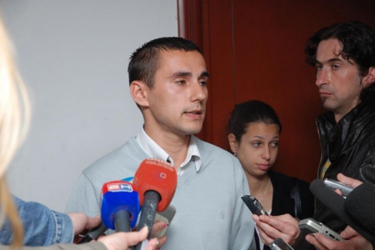 Dronjak: Dosta nam je uzaludnog sastančenja
