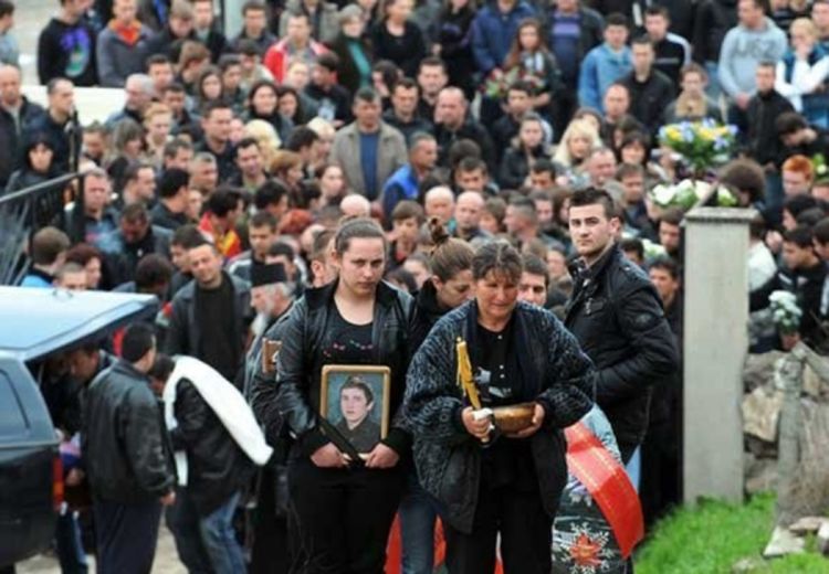 Ubistva u Makedoniji izvršili profesionalci, žrtve slučajno odabrane
