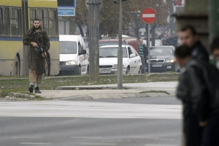 Mevlid Jašarević izgubio živce zbog Dodika, pa izbačen iz sudnice