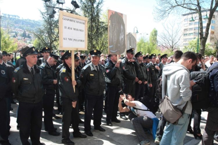 Sarajevo: Policajci izviždali ministra