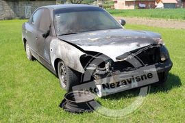 Bačen molotovljev koktel na automobil šefa u Elektrokrajini