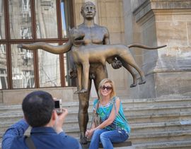 Statua golog cara Trajana meta poruga u Bukureštu