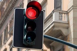 Vozači ne poštuju crveno svjetlo na semaforima