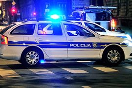 Direktor pijan prošao kroz crveno, pregazio 2 studentkinje i pobjegao ...