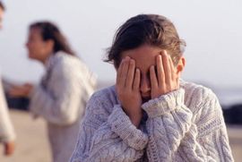 Uhapšen otac monstrum: Kćerki (8) naredio da se skine i počeo je ...