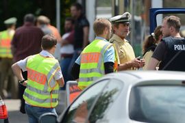 Gimnazijalac pucao u školi, pa pobjegao