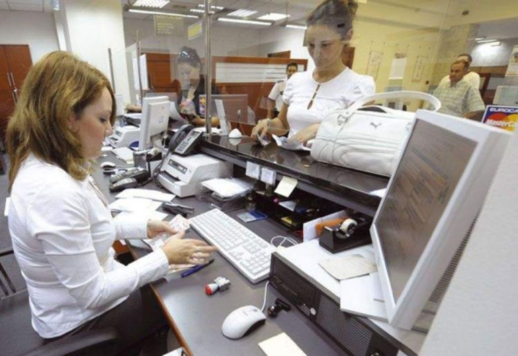 Krediti zadržavaju rast, depoziti će zahladnjeti