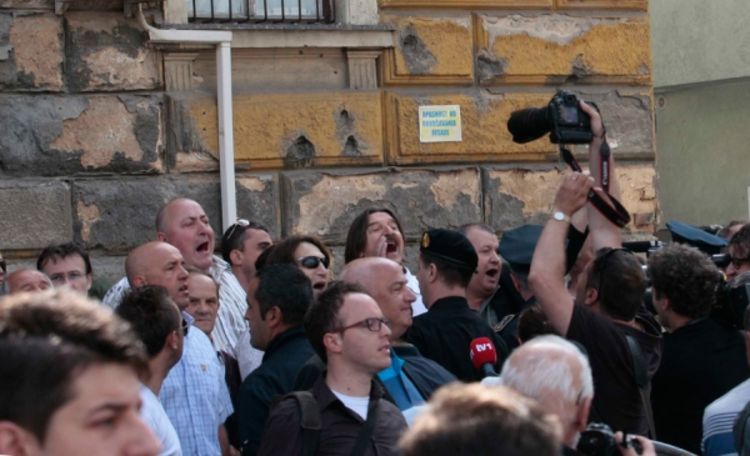 SDS osuđuje primitivizam i huliganstvo građana Sarajeva