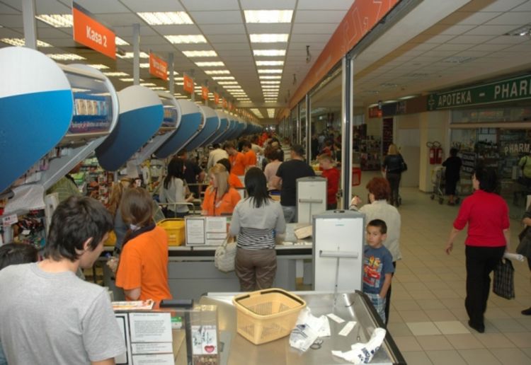 Građani zaduženi 4,14 milijardi KM