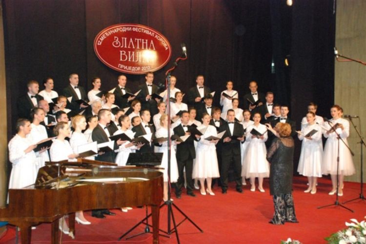 Festival Zlatna vila: "Obilić" natpjevao konkurenciju