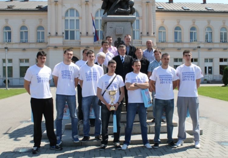 Mićić organizovao prijem za igrače i rukovodstvo KK Radnik