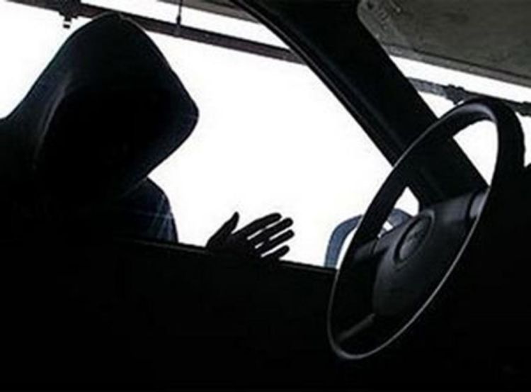 Ukraden auto katoličkog sveštenika