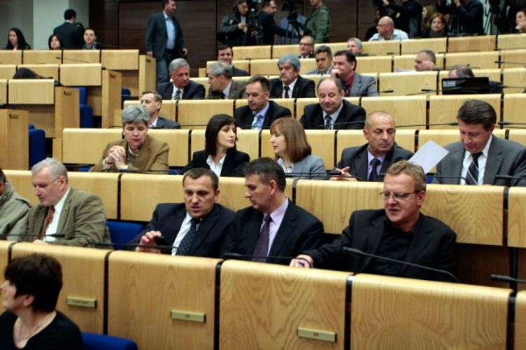 Počinje vraćanje imovine od milijardu KM