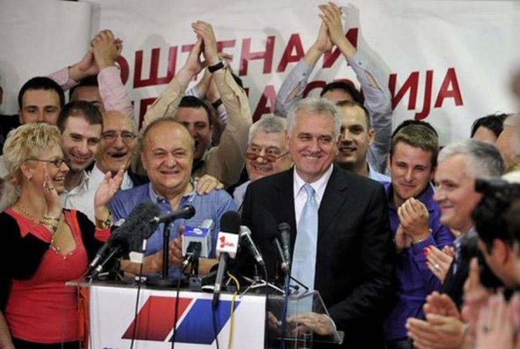 Toma Nikolić slavio sa doktorom smrti