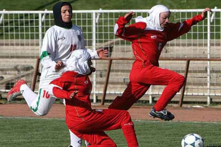 Dizajn marama za muslimanske fudbalerke opasan po zdravlje