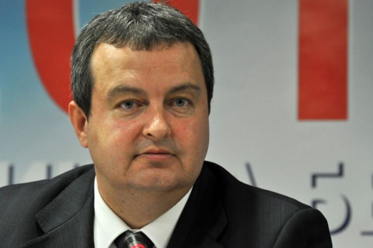 Dačić: Zašto bi socijalisti bili u vladi SNS i DS?