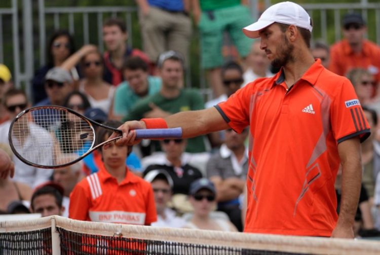 Troicki poslije velike borbe izgubio od Fonjinija