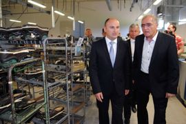 Džombić obišao pogone Fabrike obuće Sanino