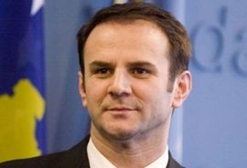 Kuči: Nikolić može biti uhapšen ako dođe bez odobrenja na Kosovo