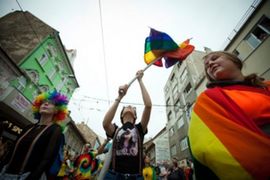 Gej parada u Bratislavi počela simboličnim vjenčanjima
