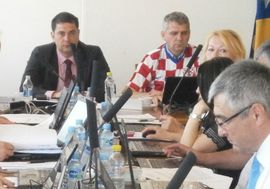  Zamjenik gradonačelnika Brčkog na sjednici u hrvatskom dresu